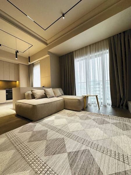 Квартира с шикарным современным ремонтом, выполненным в акту — фото 3