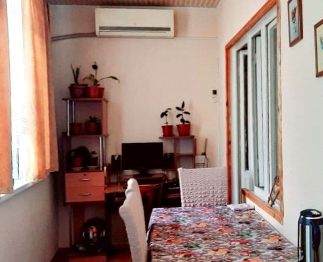 Сдается в аренду 2-х комнатная квартира, <br />
балкон 2x6, 