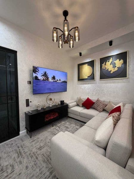 Сдаётся КЛАССНАЯ квартира<br />
<br />
• Район: Яшнабадский<