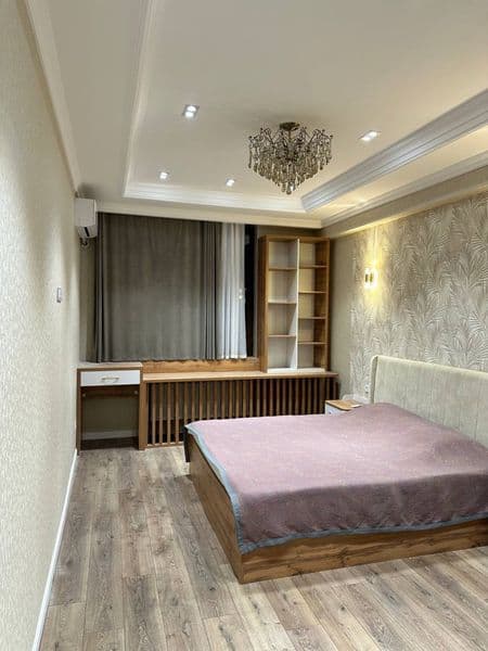 Паркентский <br />
Новостройка <br />
Комнат : 3<br />
Этаж: — фото 3