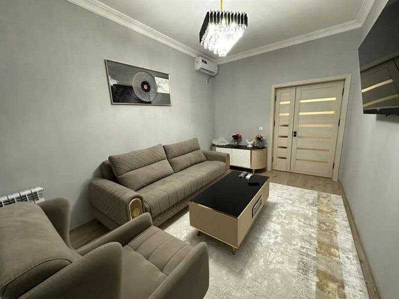 • Район: Юнусабадский <br />
• Адрес: метро Юнусабад<br />
< — фото 3