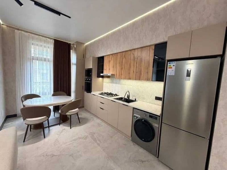 Yakkasaroy tumanida, Oybek metrosi yonida 2 xonali shinam va — фото 3