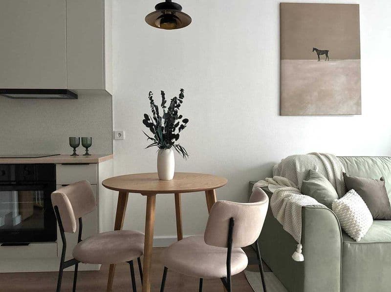 2 комнатную квартиру на 12 этаже,<br />
В квартире есть все  — фото 3