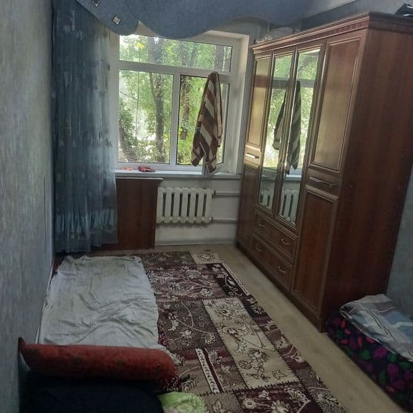 Bollaga joy bor 4 ta bolaga yoki oilaga ishlaydigan chilonzo