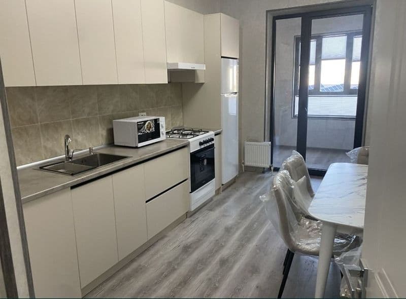 Аренда <br />
2 комнатная <br />
5 этаж <br />
16 этаж <br /