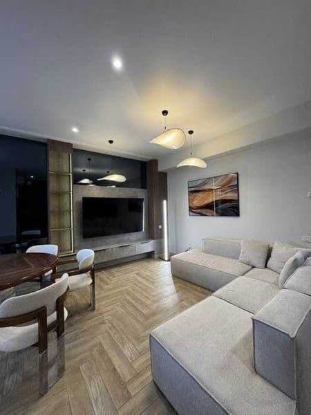 Район: Юнусабадский <br />
Адрес: Малика <br />
Ориентир: Ме