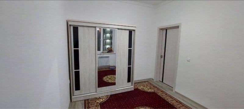 Yangi Hayot 2/3/16. 60m2 Янгиҳаёт метро бекатига яқин жойда 