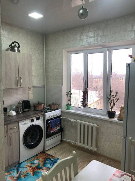 Аренда коракамиш 1/1 жомий  якин 1.хонали хамма шароити бор 