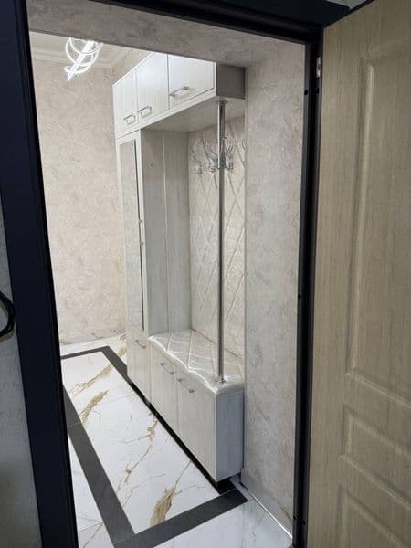 2-х комнатная со всеми удобствами в ЖК (Хон Сарой- дипломат)