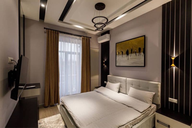 Мирабадский район<br />
ул. Чехова<br />
2/9/9<br />
55кв<br