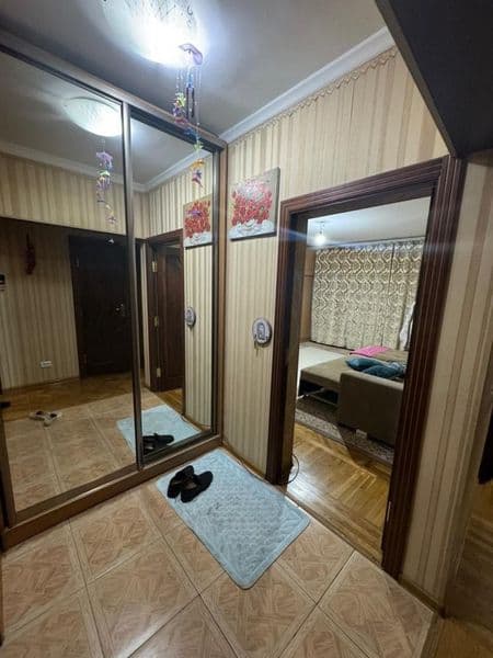 110$<br />
Yunusobod 4 kv unversam krugda <br />
Metroga Alf