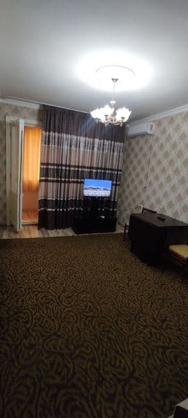 ЮНнусабад -7<br />
2Х комнатная квартира <br />
1Й ЭТАЖ <br 