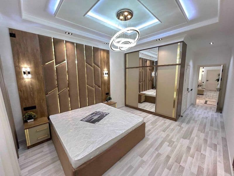 НОВОСТРОЙКА 3/5/12<br />
<br />
Общая площадь: 101м2<br />
С