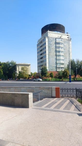 Долгосрочная аренда на Максим горький 2 ком все условия для 