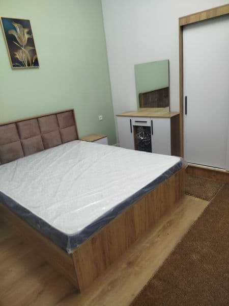 Salkovski.   Parkenski   4/3/4 800$.  Yevra. Remont.katej. 3