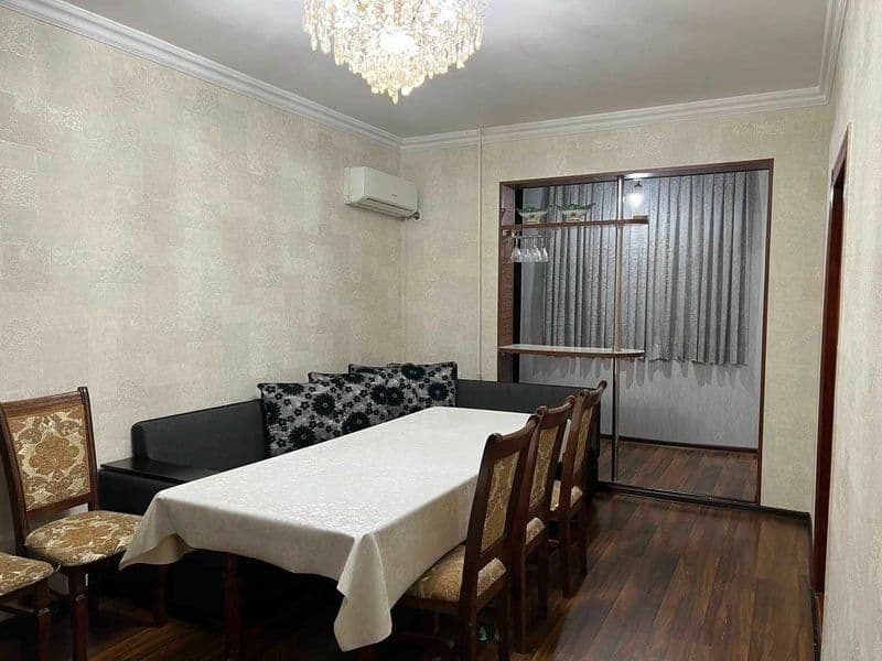 Уютная квартира,четырех этажного дома.<br />
Третий этаж. По