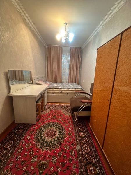 Максим горький <br />
Художник <br />
2 комнатный <br />
2 е — фото 2