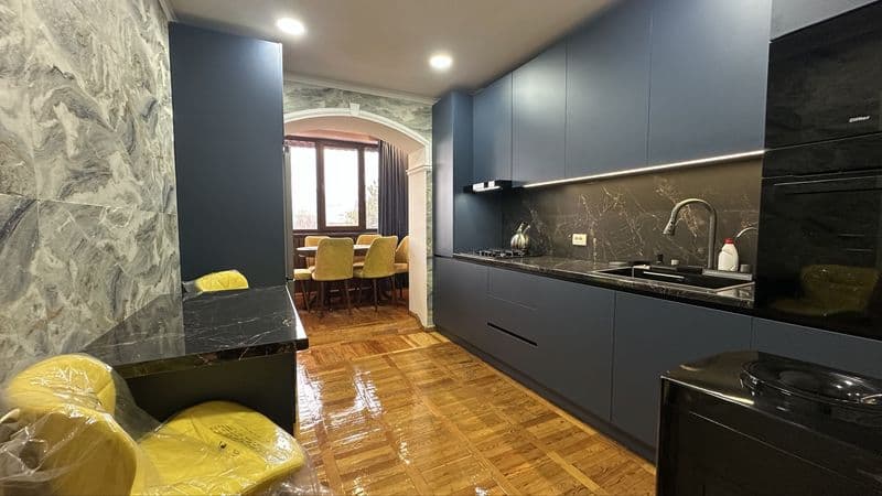 Аренда 3х комнатной квартиры 100 кв.м.<br />
На Садыка Азимо — фото 2