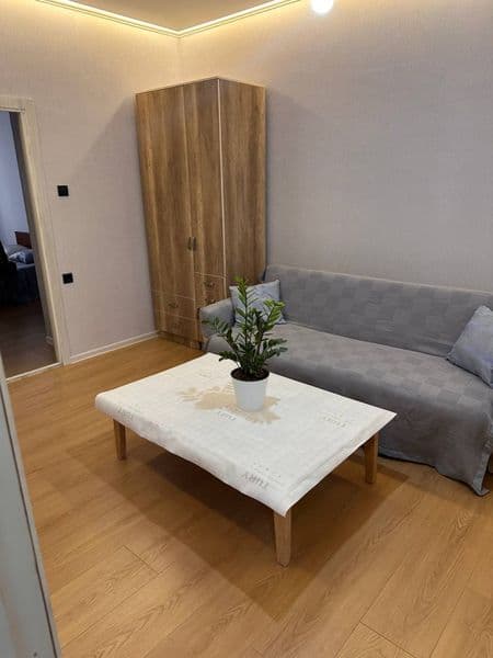 Сдаю квартиру (после ремонта еще не кто не жил) 2х комнатную