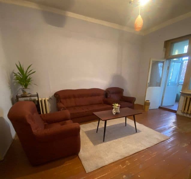 Мирабадский район Саракулька . 3/1/2<br />
90 кв/м2<br />
Ча