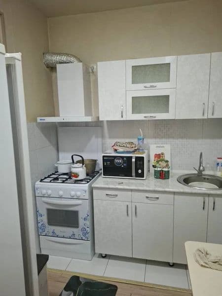 Квартира чистая с мебелью с техникой сдаётся порядочным людя — фото 3