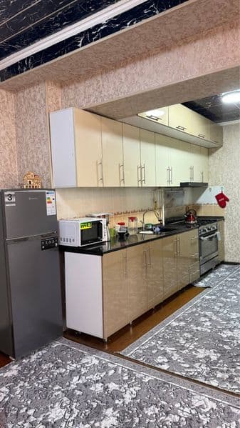 Безмаклер<br />
<br />
Срочна киз койлади <br />
Яхши киз ич — фото 2