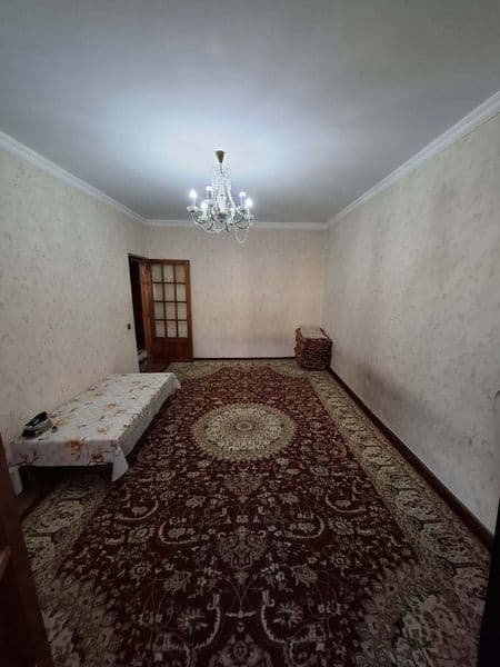 Yunsobod 18 da hamma sharoit bor sherik kerek 900000soʻm