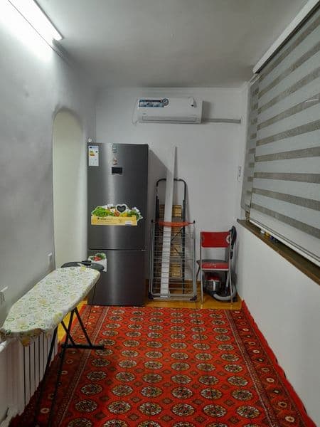 Срочно срочно сдаётся в аренду на долгий срок 3 комнатная кв