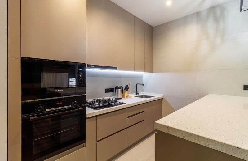 Сдаётся от СОБСТВЕННИКА стильная трёхкомнатная двухуровневая — фото 5