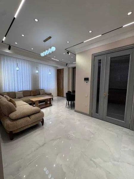 Сдается квартира для семейных<br />
<br />
• Район: Алмазар<