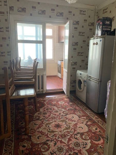 Ойбек метро олдида квартира шерикликка студент йоки ишлидгон — фото 4