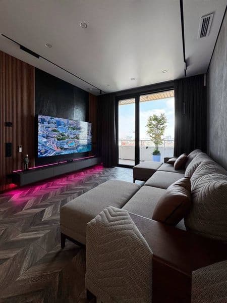 ЖК Инфинити<br />
2/10/10<br />
65кв<br />
<br />
+998880098