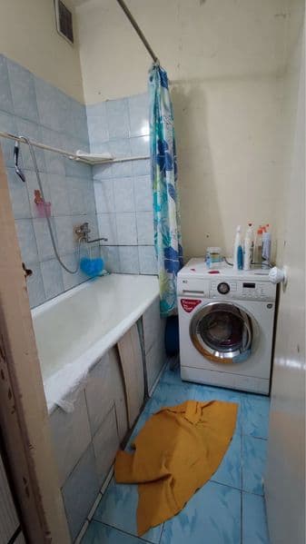 Еш оилага ижара бор 2 хона 4 чи этаж хамма шароит билан