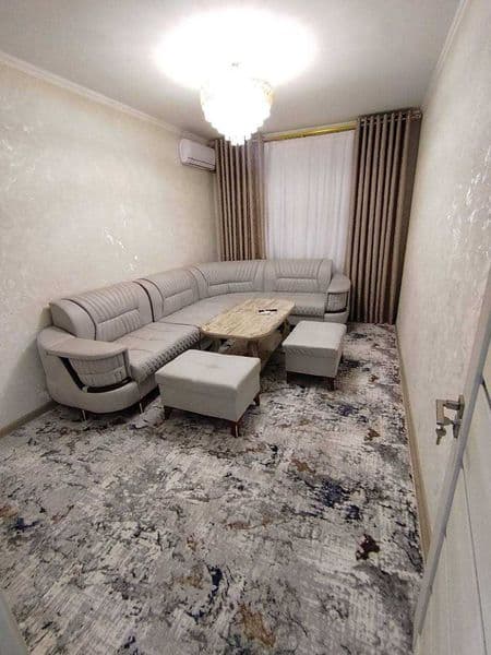 Сдается квартира для семейных<br />
<br />
• Район: Алмазар<