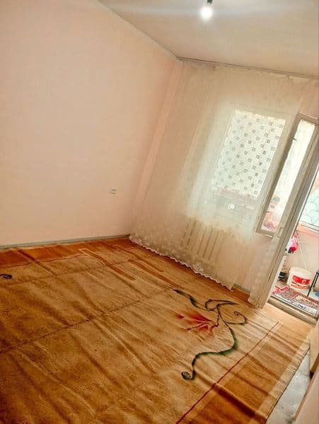 Юнусабад 11 кварталда 2 хона уй ижарага берилади. Ичида холо