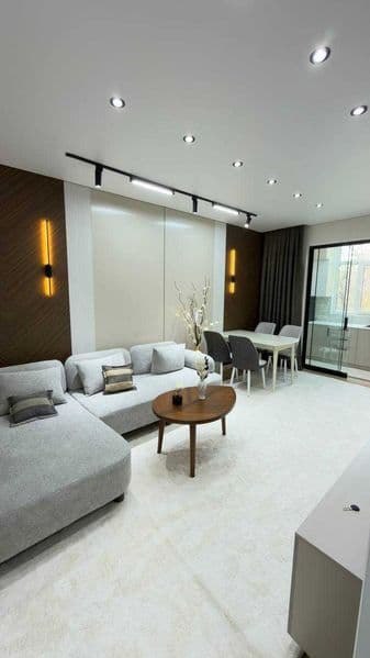 • Район: Яккасарай<br />
• Адрес: ЖК "Zarafshan city"<br />
