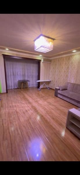 Сдаётся квартира рядом с рынком <br />
Все удобства есть <br — фото 2