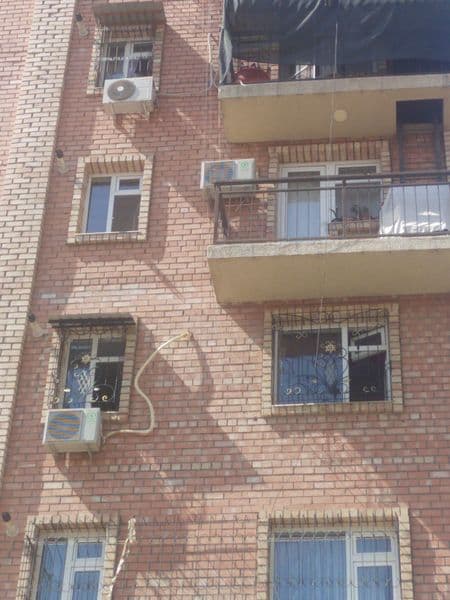 Yangi hayot tumani yangi hayot metro bekati yonida uzini bil