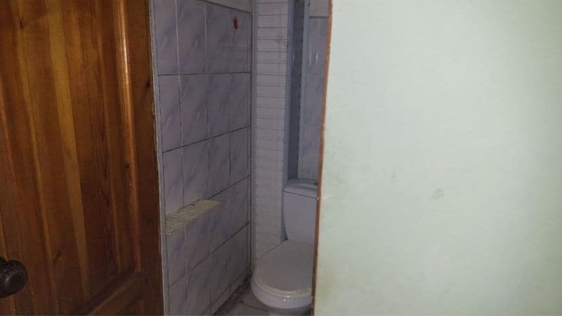 1 комнатная квартира, 4 этажный дом, 1 этаж, кирпичный, есть — фото 4