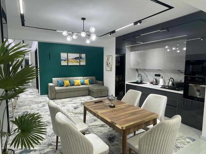 Квартира в яккасарайском районе в Сиюл мун нови ремонт со вс