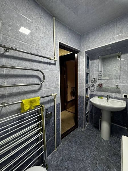 Чиланзар 24 квартал 1-комнатная 4-этаж 5этажного дома чистая — фото 3