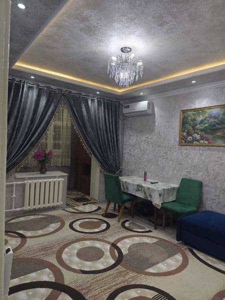 Аренда 2 ком. 25 квартал. 2/2/4 <br />
всё удовства есть.  ц