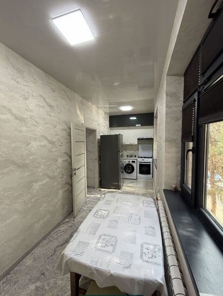 Сдается в аренду 2 переделанная в 3 комнатную квартиру на ма