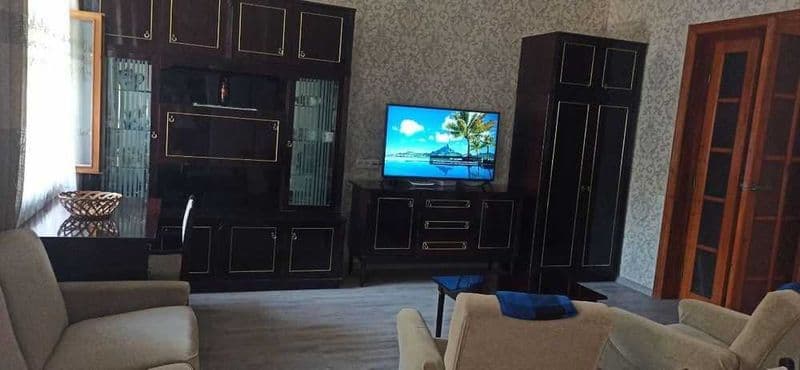 Сдаётся  квартира только иностранцам!<br />
Ориентир - Шота 