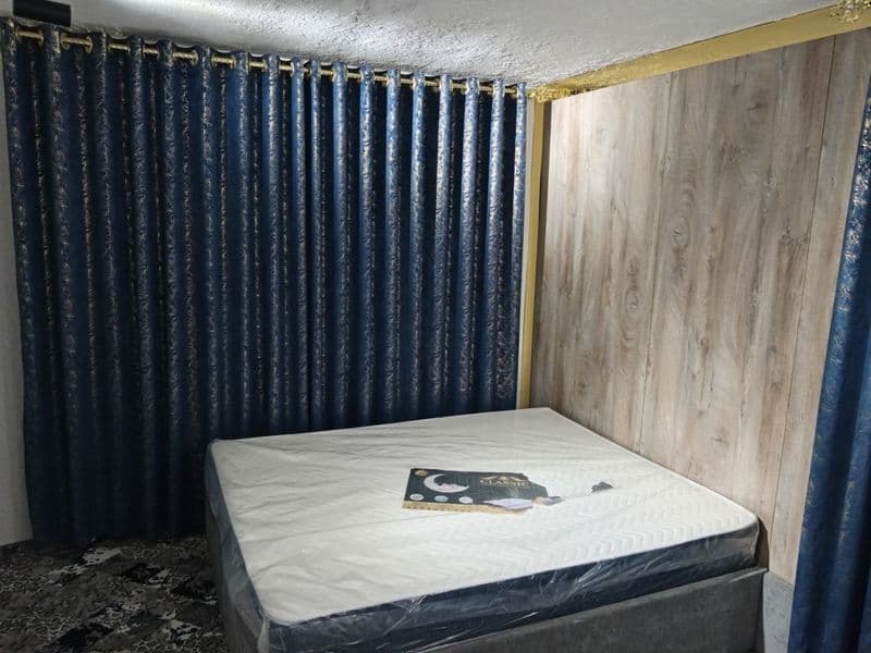 Срочно срочно сдаётся в аренду на долгий срок 2 комнатная кв