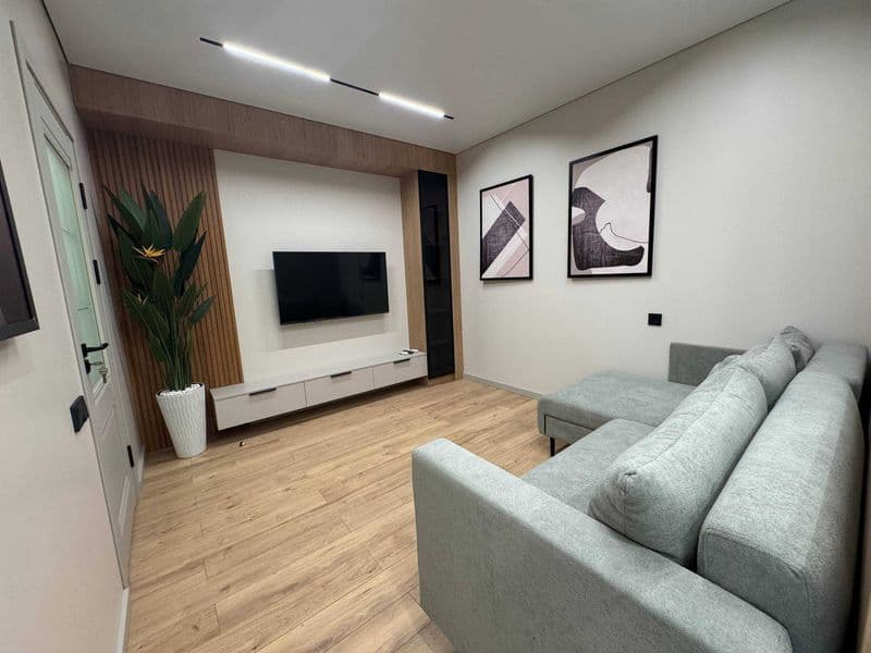 Адрес: Цум, Ц7<br />
Ориентир: Выставочный Зал<br />
Кол-во  — фото 4