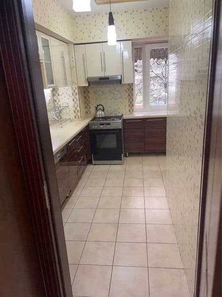 Сдается большая квартира, из 4-х комнатной, переделанная в п — фото 4