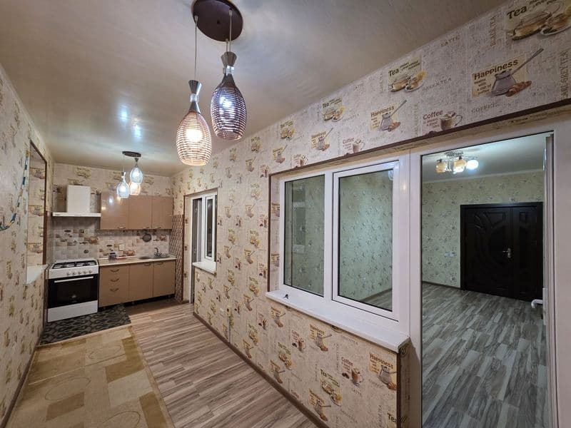 4х комнатная квартира <br />
1 этаж огород <br />
Квартира с