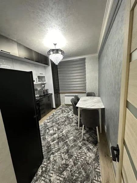 Сдаётся шикарная 1-комнатная квартира в Новостройка<br />
<b — фото 4