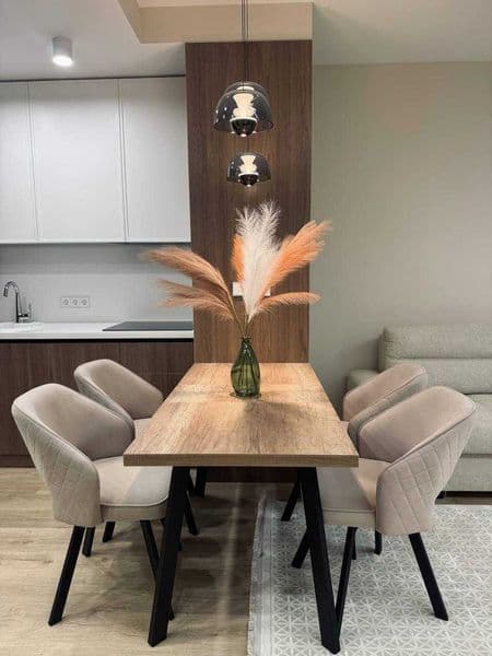 • ЖК: NRG Oybek<br />
• Комнат: 3<br />
• Этаж: 5<br />
• Пл